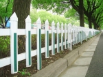 宽彩型PVC草坪护栏（YH-06）